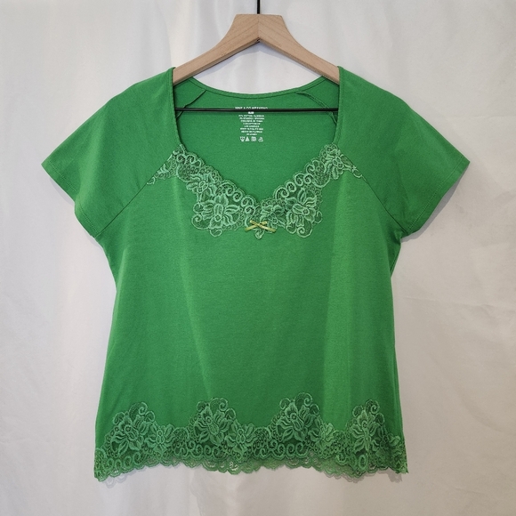 Nine & Co. Tops - Kelly Green Women's Lace Trim Top Size L Green 90s Retro Y2K Feminine